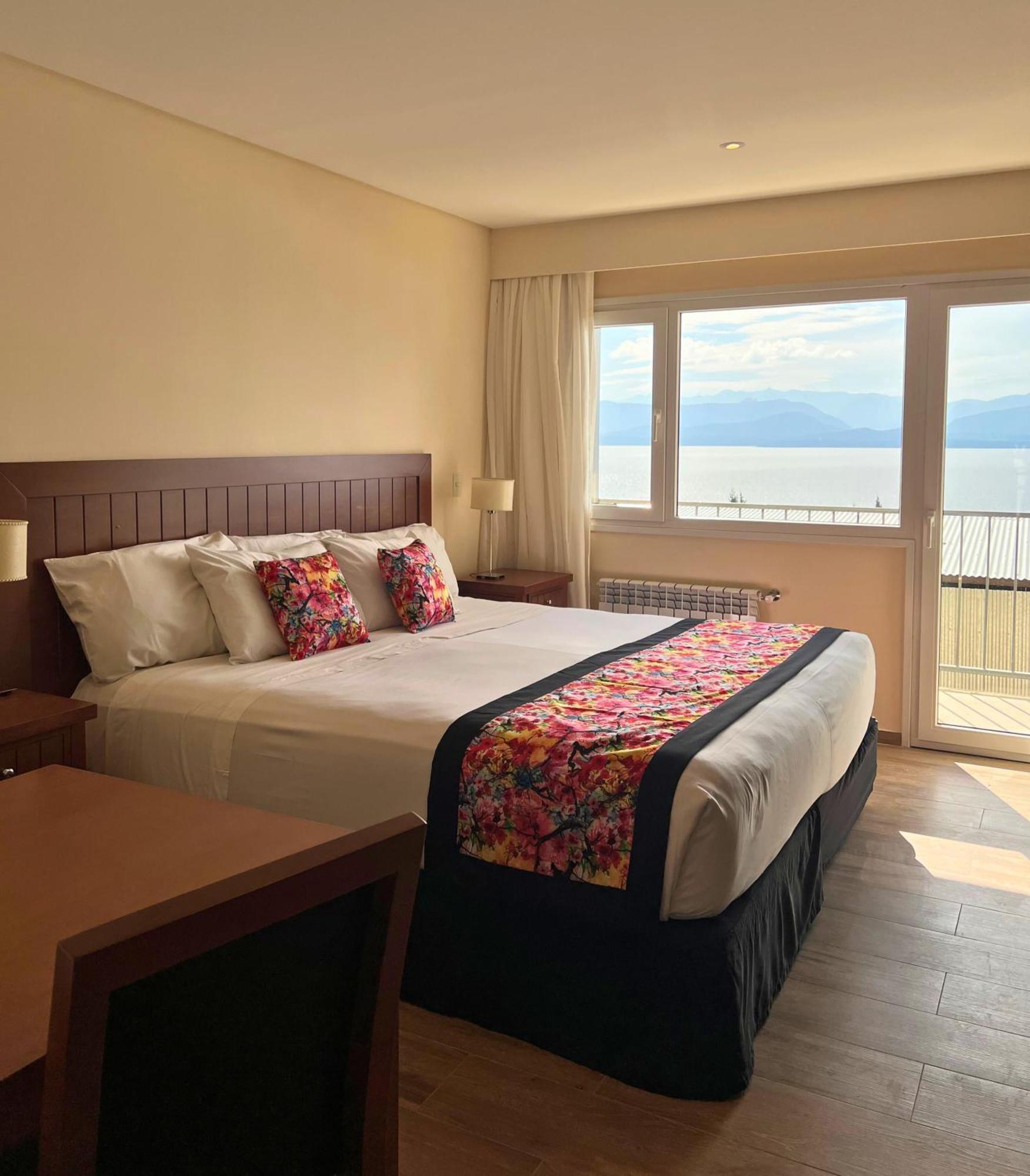 Huinid Pioneros Hotel San Carlos de Bariloche Cameră foto